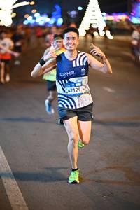BIB: 42129
                            <button type="button" onclick="openModal(23162537)" class="btn btn-primary btn-sm float-right btn-popup" data-toggle="modal" data-target=".modal-high-quality">
                        <i class="fas fa-shopping-cart"></i> Add to Cart
                    </button>
                                            <button type="button" onclick="isThisMe(23162537, true)" class="btn btn-success btn-sm float-right btn-popup btn-isme hidden" data-toggle="tooltip" data-placement="bottom" title="นี่คือรูปของคุณใช่ไหม คลิกที่นี่เพื่อเอาเข้าอัลบั้ม">
                        <i class="fas fa-plus"></i> Add to album
                    </button>
                    <button type="button" onclick="isThisMe(23162537, false)" class="btn btn-warning btn-sm float-right btn-popup btn-isnotme hidden">
                        <i class="fas fa-ban"></i> Remove from album
                    </button>